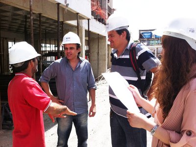 客戶來(lái)訪01